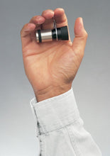 Load image into Gallery viewer, Hand holding Keplerian system/ handheld monocular by attached ring

